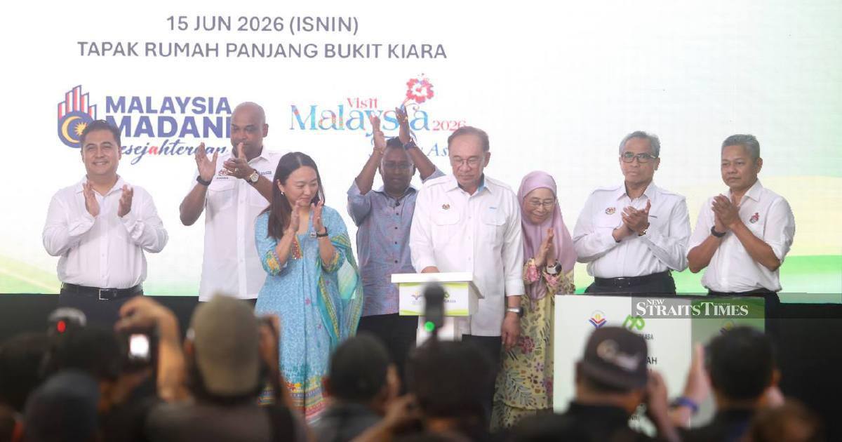 Anwar Warns Against Divisive Racial Politics, Says Suffering Communities Pay the Price