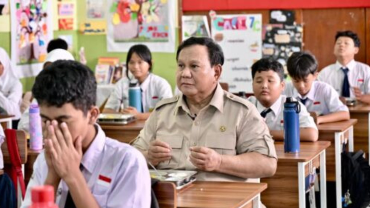 Indonesia's Free Meals Scheme Under Fire as Rights Body Flags Implementation Failures