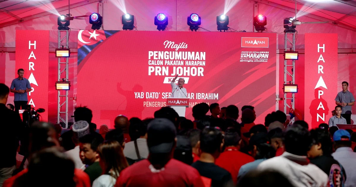 Anwar Urges Johor Election to Remain Political Contest, Not Royal Matter
