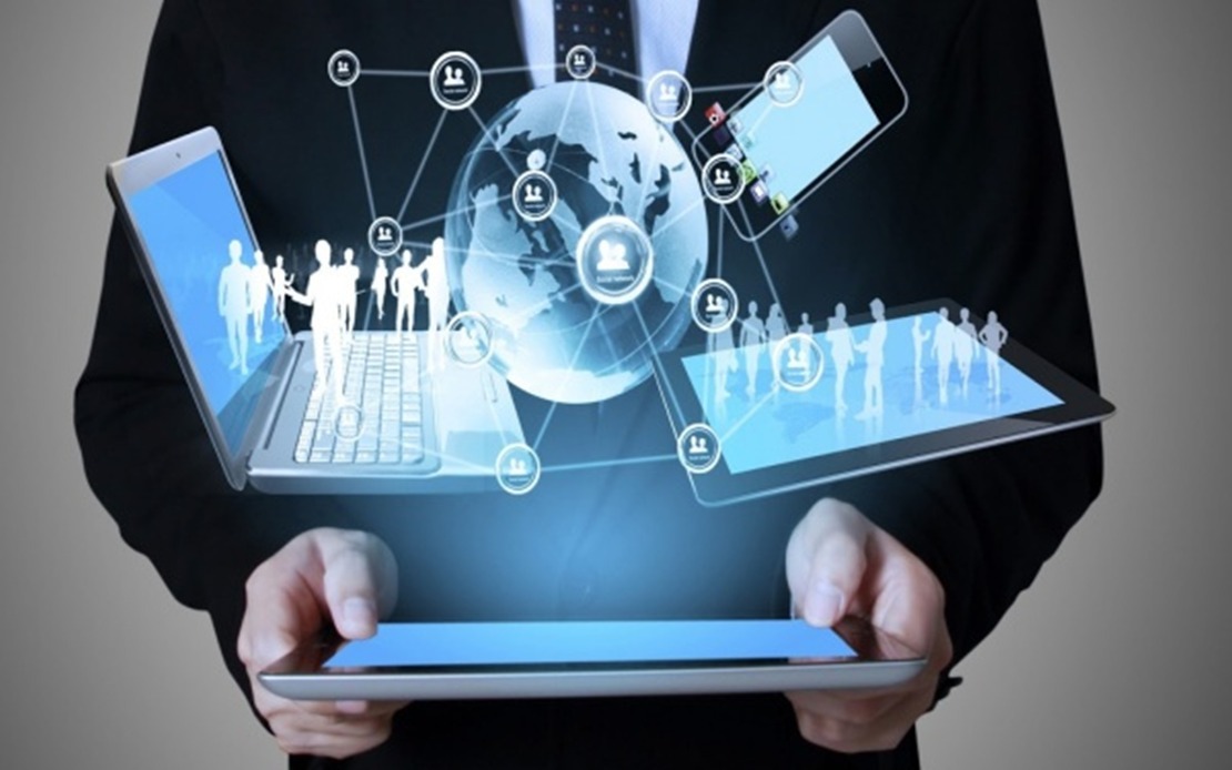 Media Must Master Algorithms to Survive Misinformation Era, Says Expert
