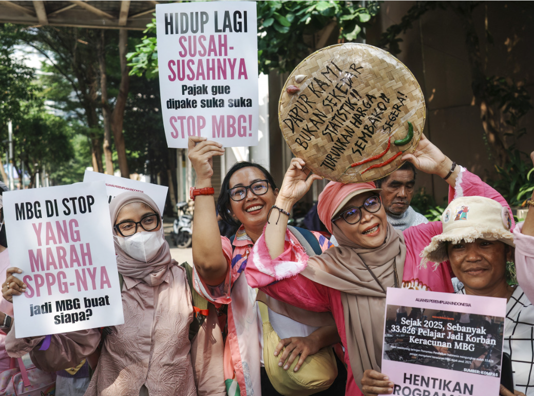 Indonesia's Free Meal Programme Faces Quality Crisis as Beneficiaries Demand Overhaul