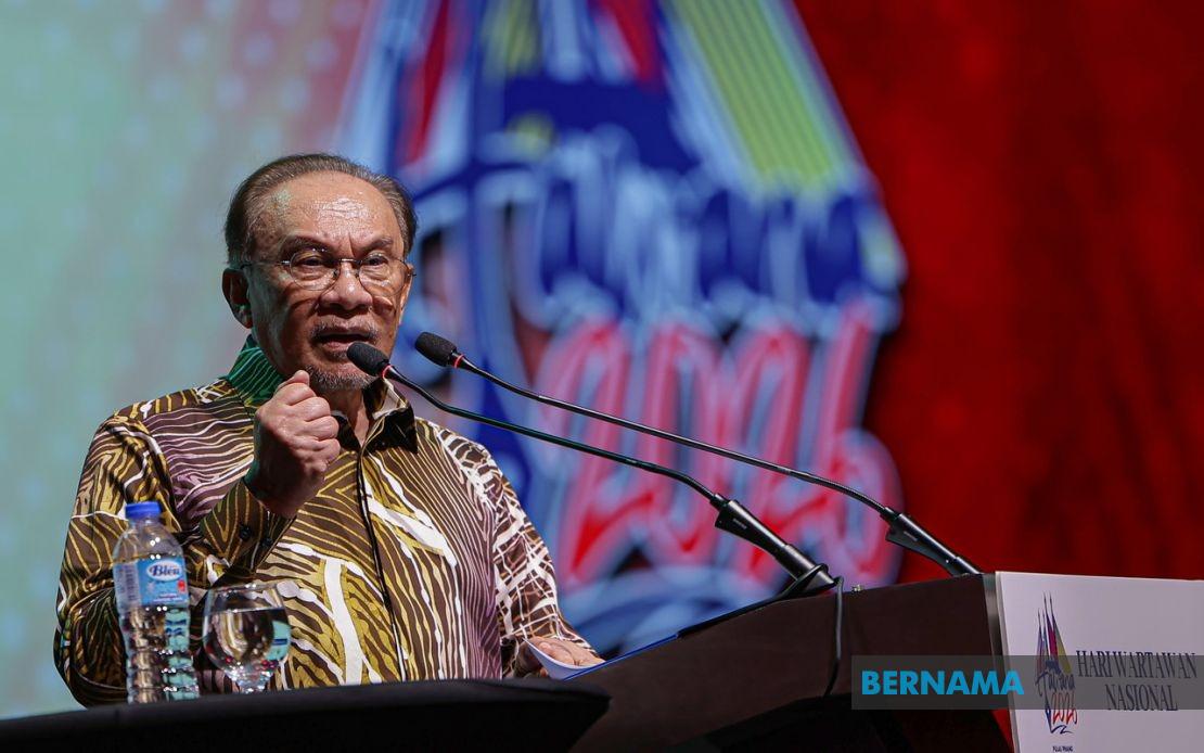 PM Anwar Endorses Nallini as Media Council Chair to Boost Public Trust