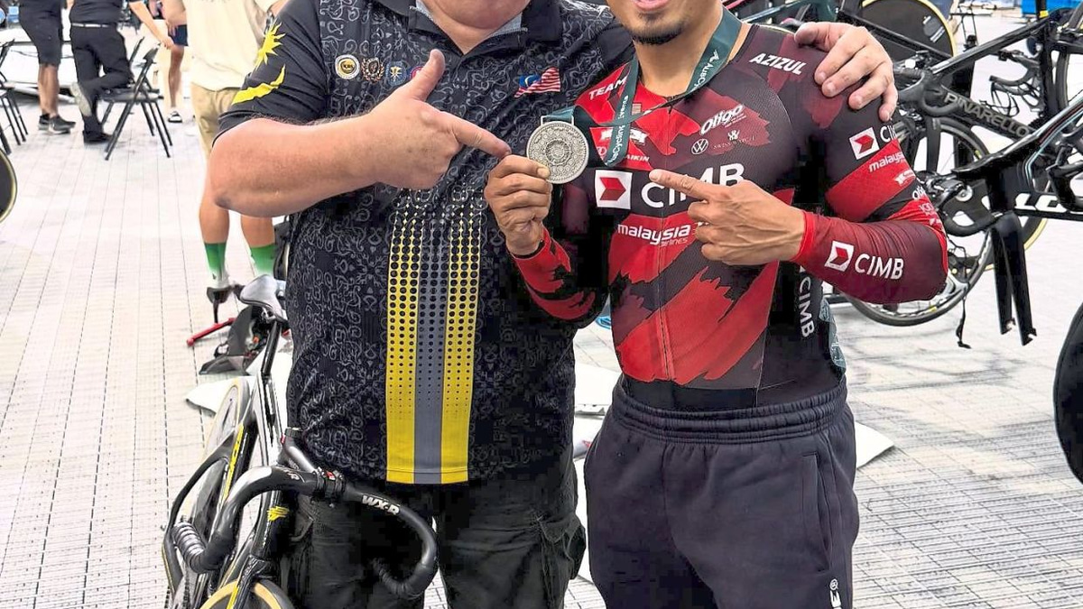 Azizul Ready to Face Backlash for Supporting Beasley Despite Results Pressure