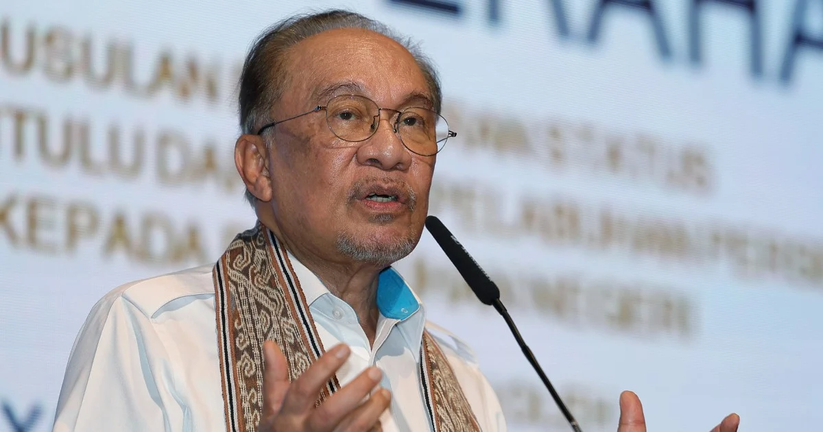 Petronas-Petros negotiations moving forward on constructive track, says Anwar