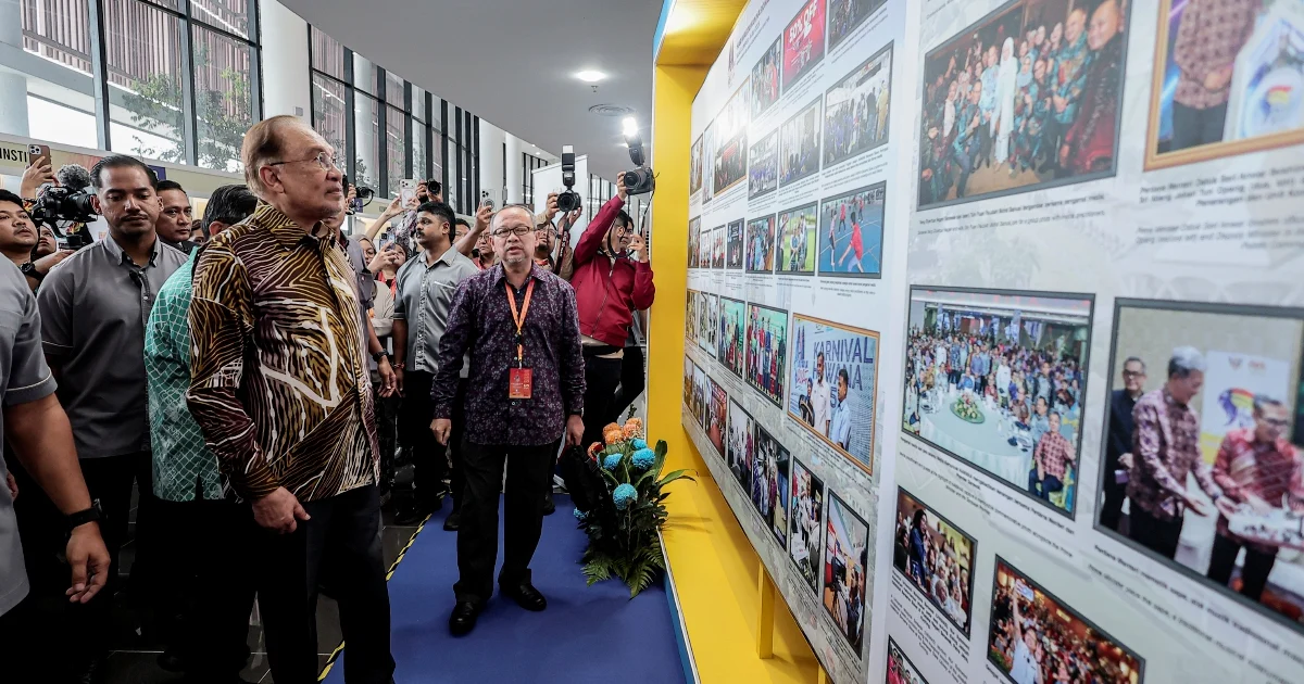 PM Anwar pledges RM1 million to boost journalists' welfare fund at Hawana 2026