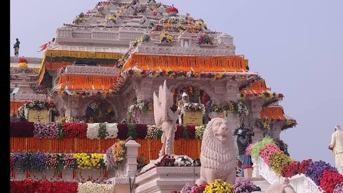 Eight arrested in alleged theft scandal at India's Ram Mandir temple
