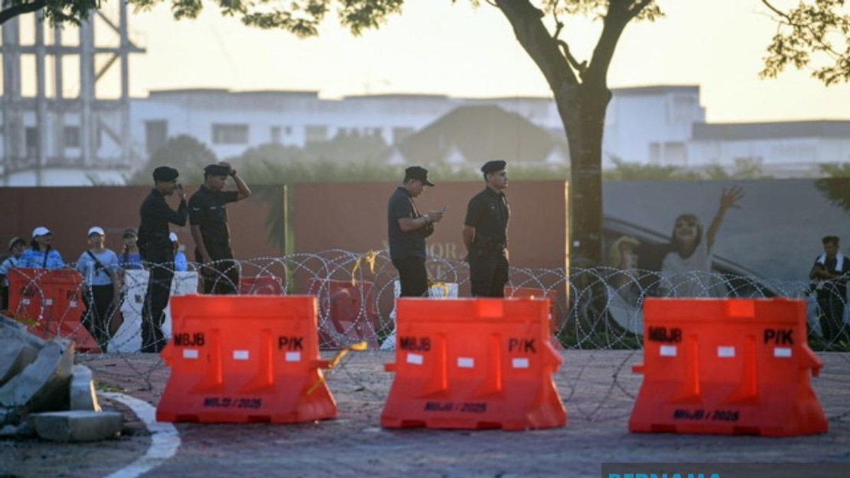 Johor's State Election Nomination Day Proceeds Smoothly Under Clear Skies