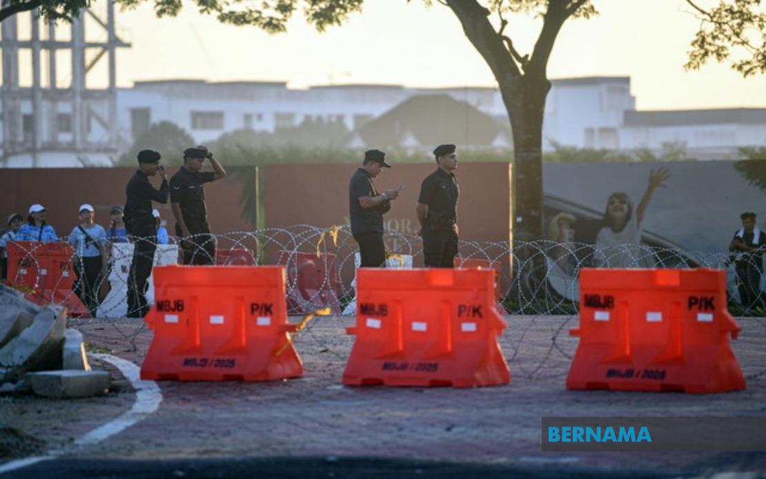 Johor's State Election Nomination Day Proceeds Smoothly Under Clear Skies