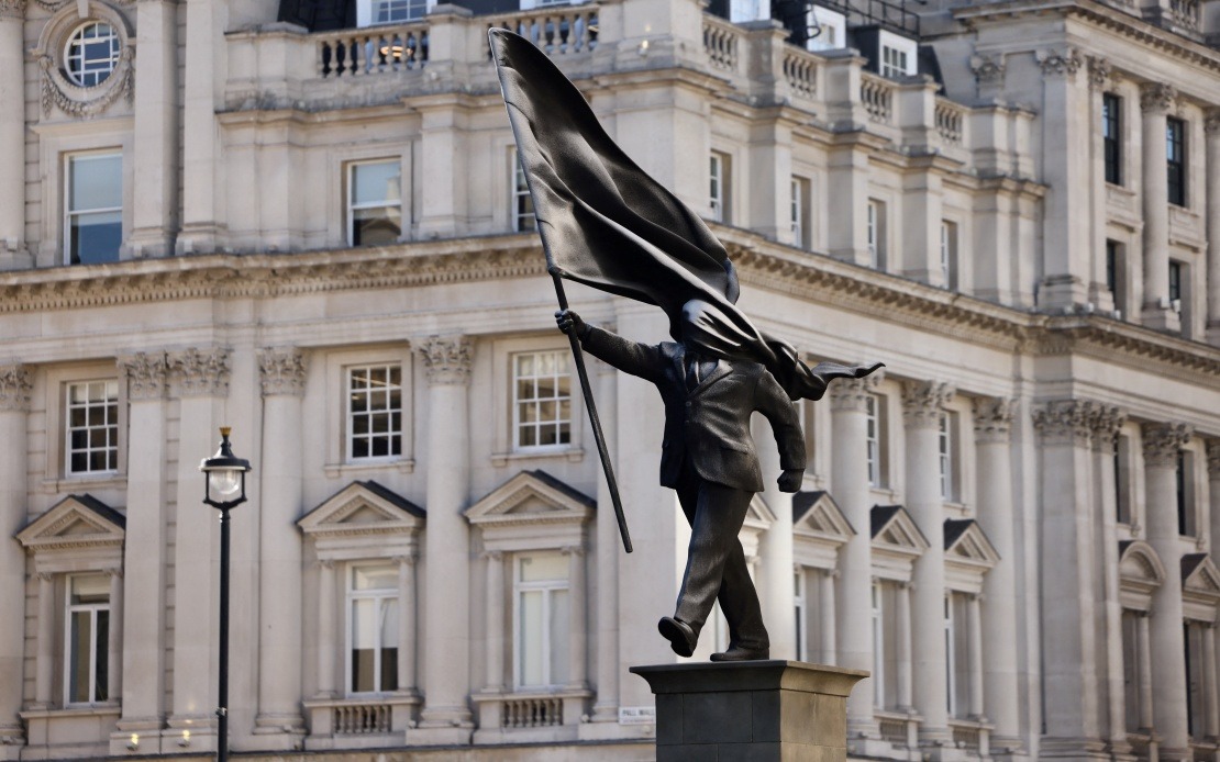 How the British Monarch Appoints a Prime Minister: Constitutional Powers and Protocols