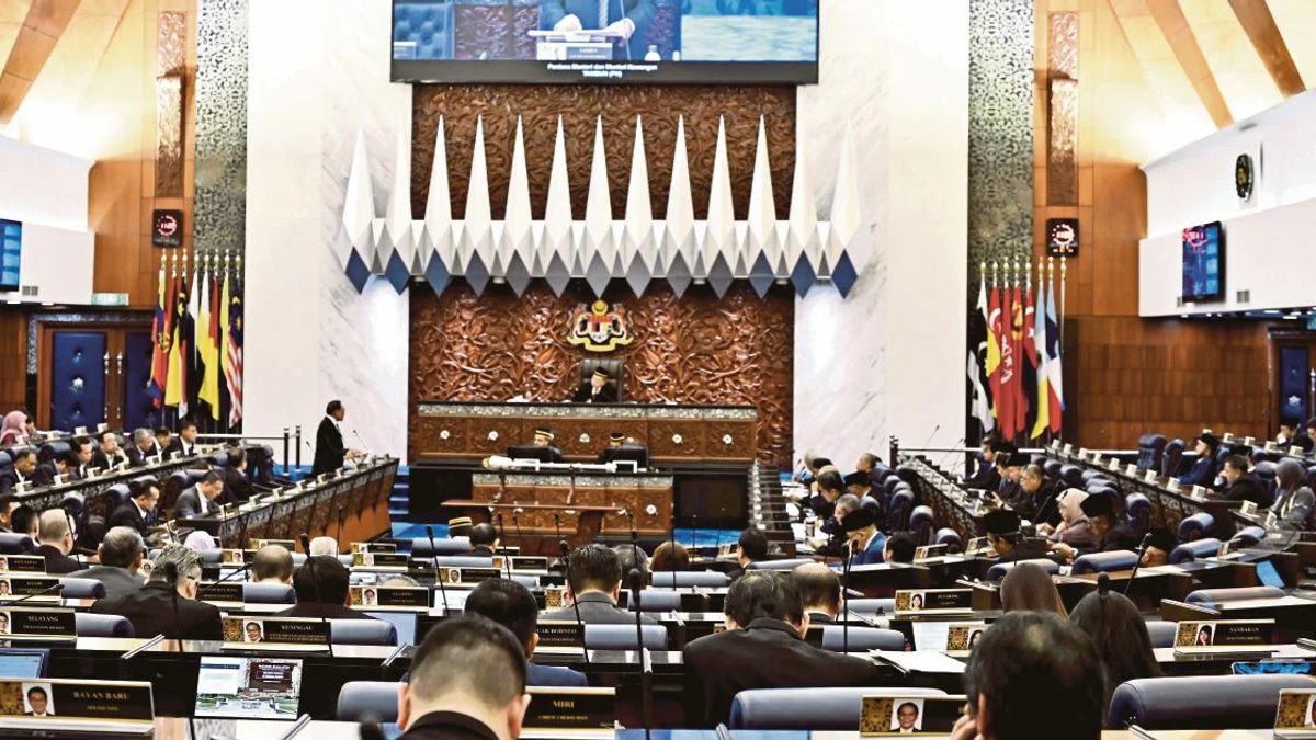 Parliament descends into rancorous exchange as Takiyuddin and government MP clash over PAS-Bersatu tensions
