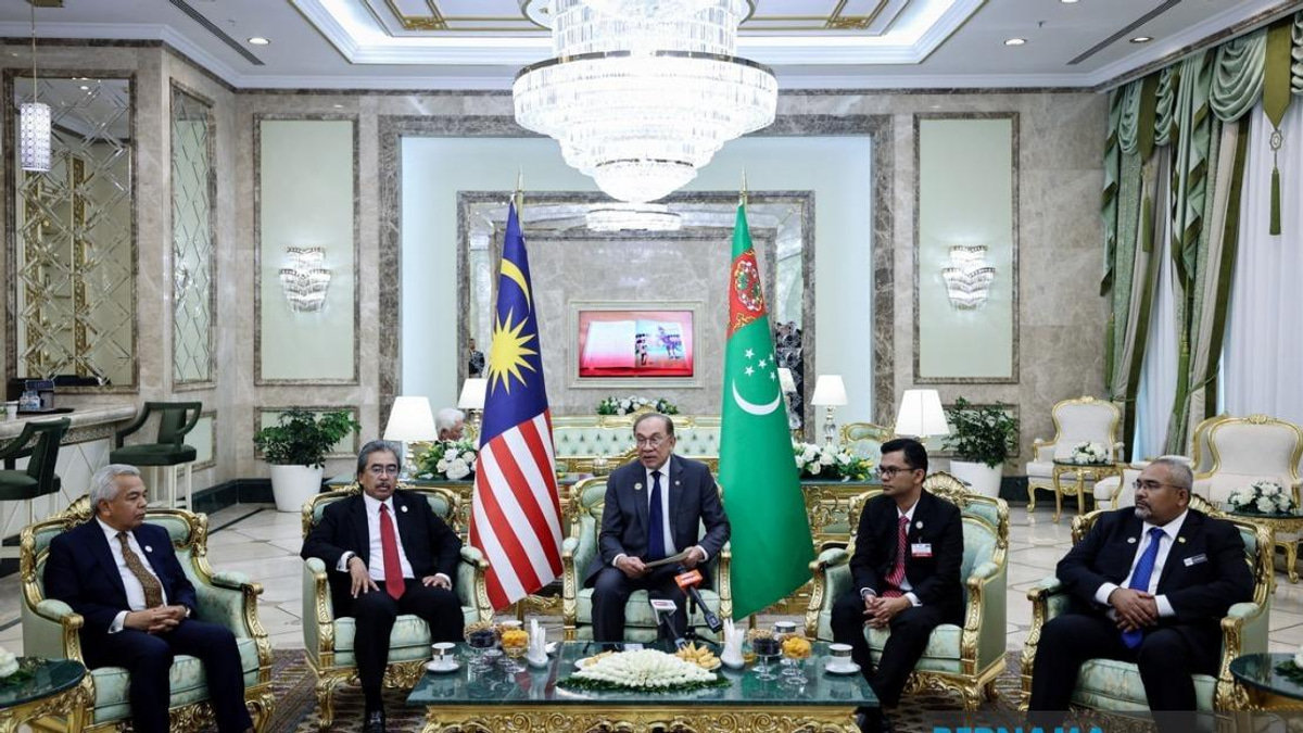 Anwar's Turkmenistan Visit Yields Strategic Gains, Bolsters Energy Cooperation