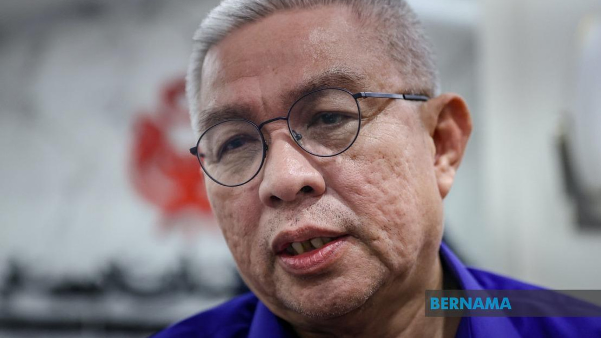 Dr Adham Baba Leverages Experience and Community Bonds in Pasir Raja Bid