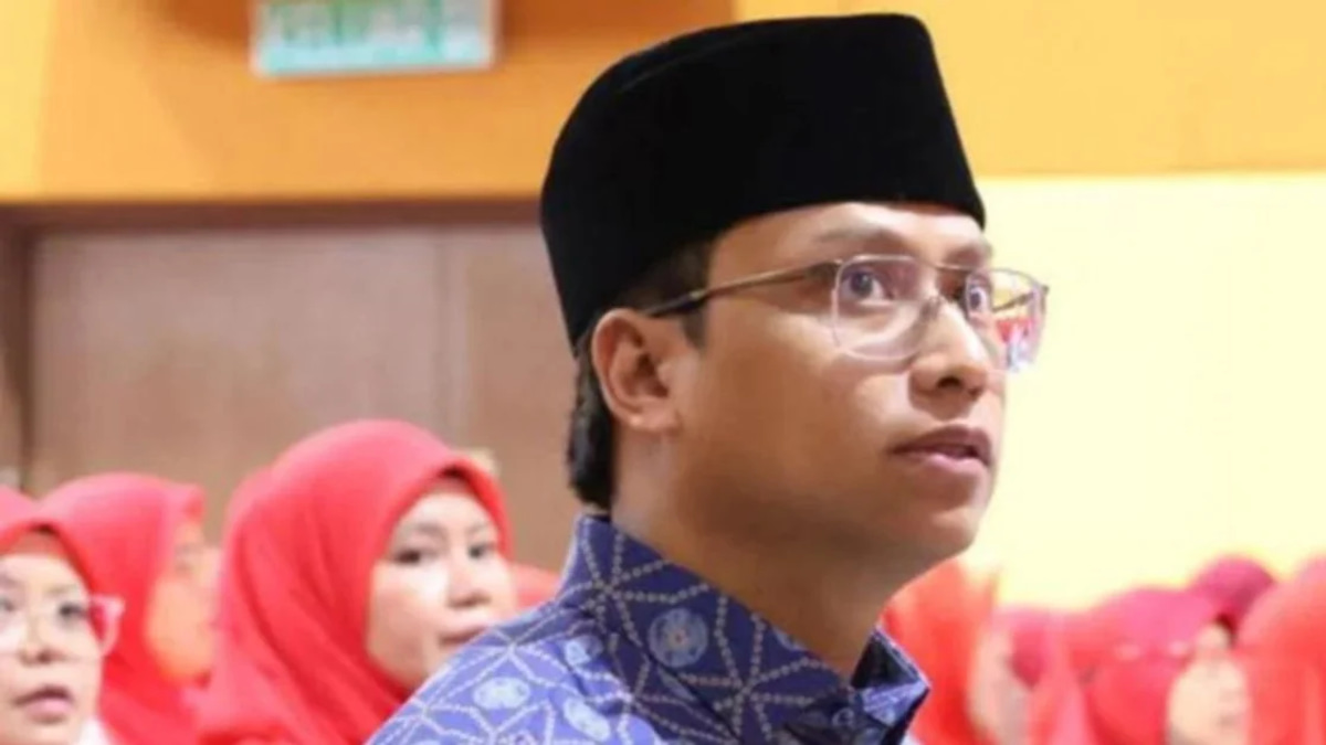 Puad's Son Defends Ex-Umno Official's Remarks as Party Grapples with Internal Direction
