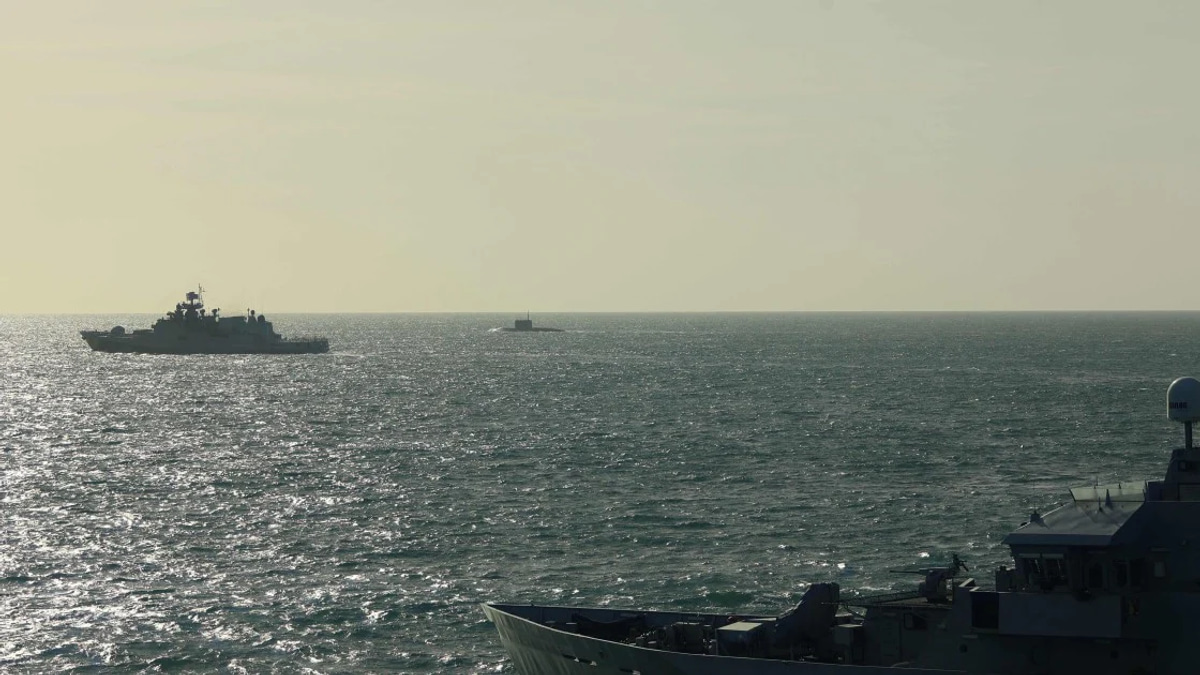 UK PM downplays Russian warship incident as 'reckless' amid escalating Channel tensions