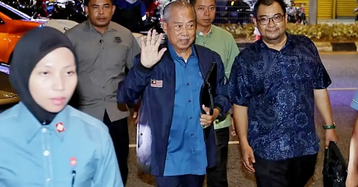 Muhyiddin convenes emergency Perikatan Nasional gathering as Bersatu navigates coalition crisis