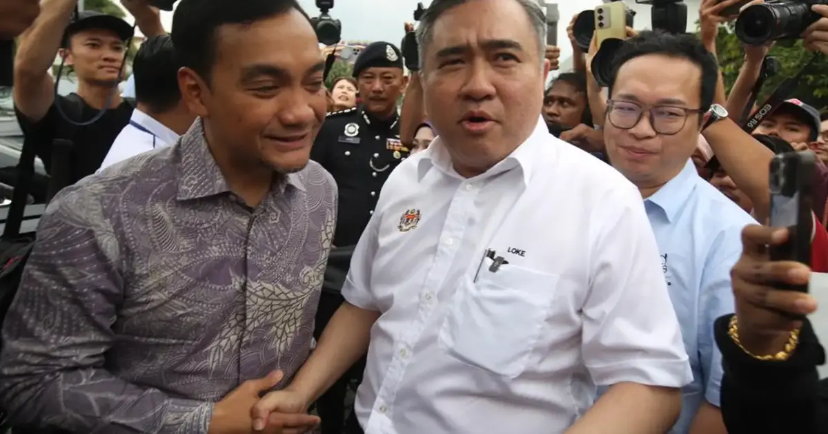 Loke and Onn Hafiz Navigate Cordial First Meeting Following Public Online Dispute