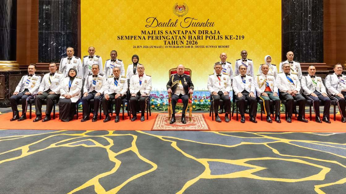 Sultan Ibrahim Presides Over Royal Banquet Marking 219 Years of Malaysian Police
