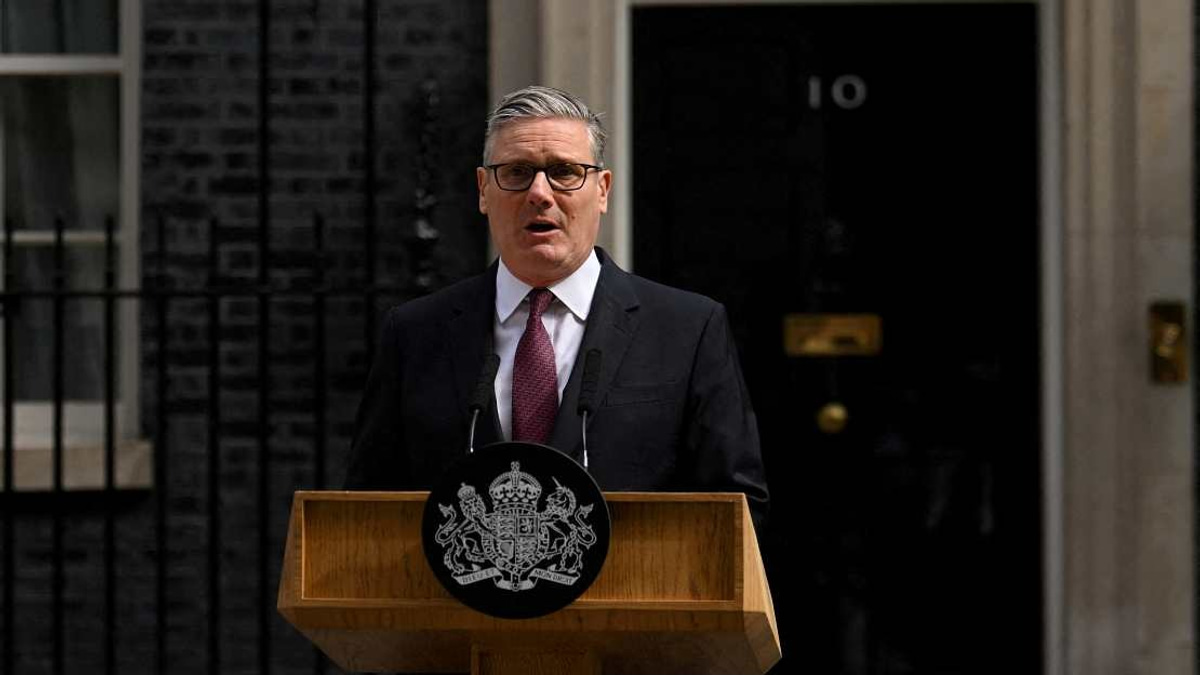 UK's Starmer to Step Down After Two Years, Opening Door for Leadership Race
