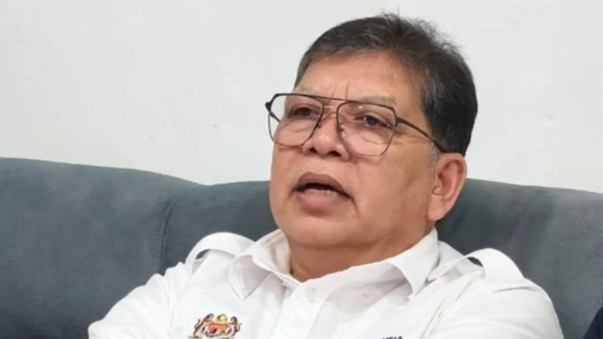 Hamzah Zainudin reaffirmed as opposition leader following formal notice to parliamentary speaker