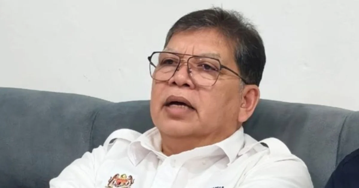 Hamzah Zainudin reaffirmed as opposition leader following formal notice to parliamentary speaker