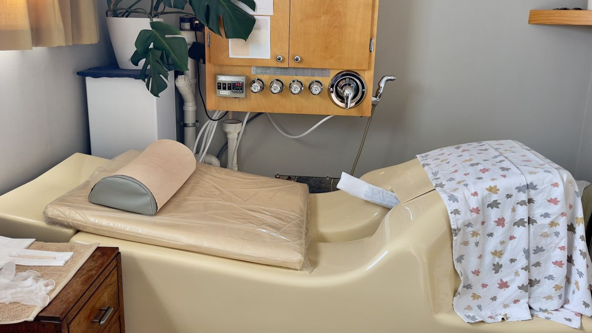 Chinese Health Centre Duped 100+ Elderly with Fake 'Toxin' Treatment, Siphoning US$1.5 Million