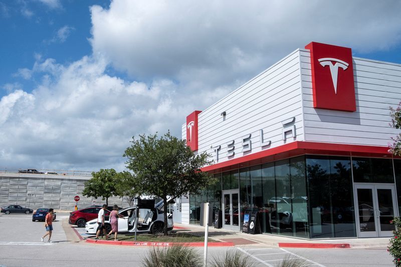 US safety board launches investigation into fatal Tesla crash in Texas; family sues automaker