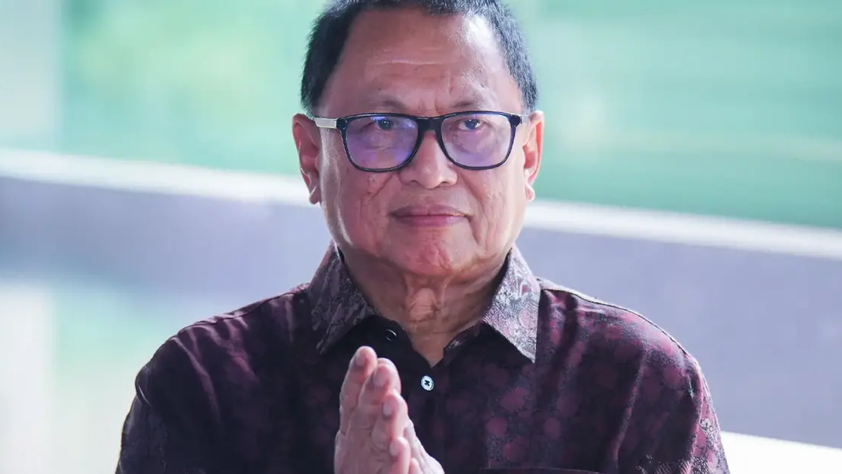 UMNO's Leadership Crisis Opens Door for Rivals as Puad Zarkashi Exits