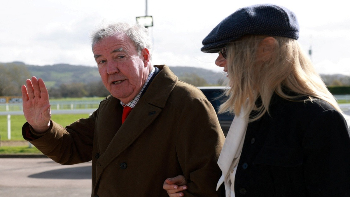 Jeremy Clarkson Diagnosed with Prostate Cancer, Plans Return for Season Six