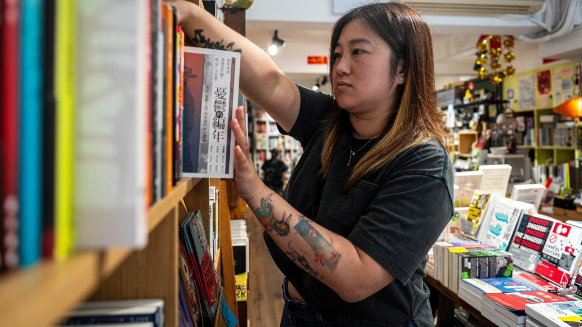 Hong Kong Police Arrest Bookstore Owner on Sedition Charges as Press Freedom Concerns Mount