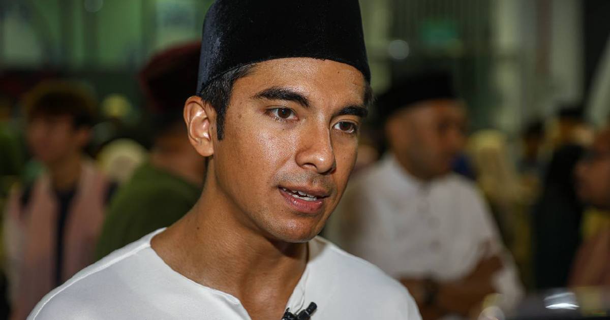 Syed Saddiq Leaves Fate to God as Federal Court Ruling Nears