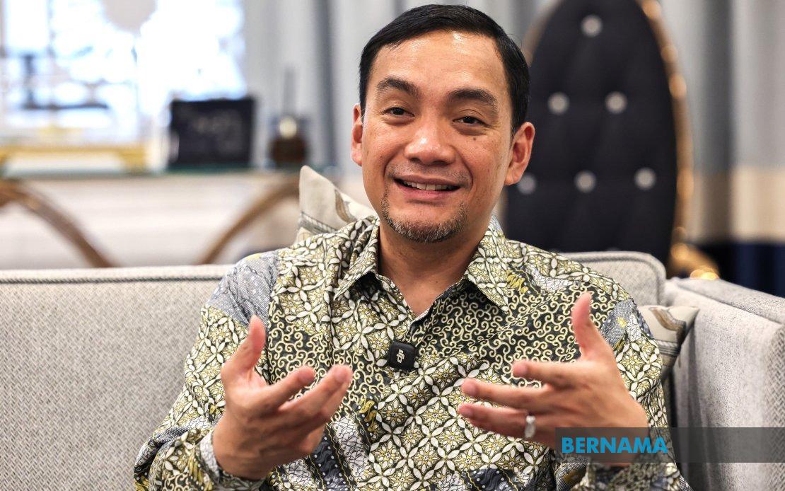 Johor BN Pledges Evening Mosque Programme to Strengthen Community Bonds