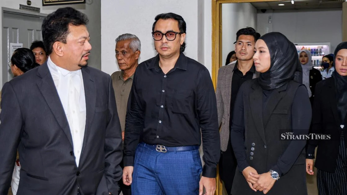 Two couples enter pleas in viral domestic worker abuse case