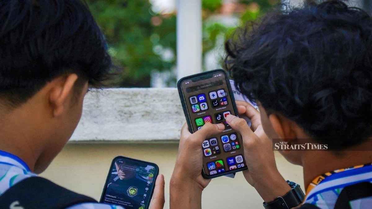 Tech giants face RM10 million fines for sidestepping age-verification rules, Fahmi warns