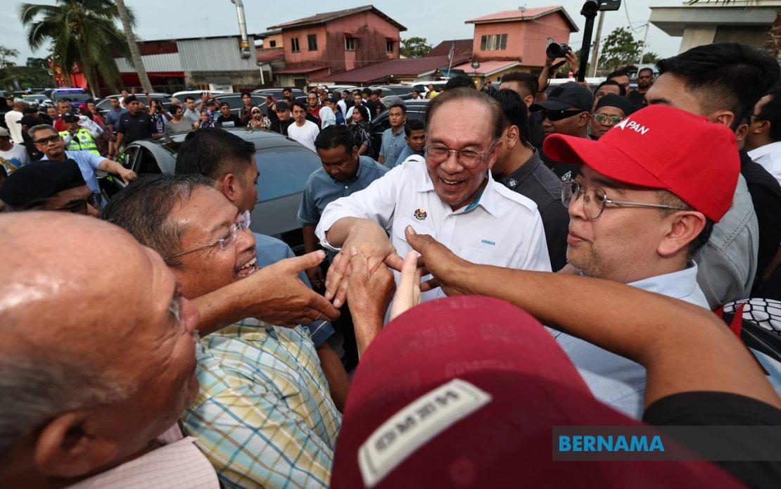 Anwar To Push Energy Security Talks With Putin During Russia Visit