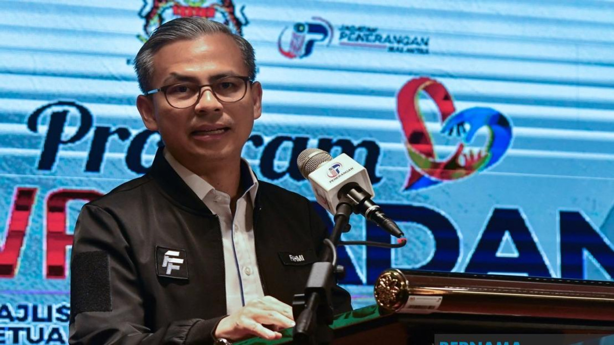 MADANI Communities Must Take Lead Role in Sharing Accurate Government Information, Fahmi Says