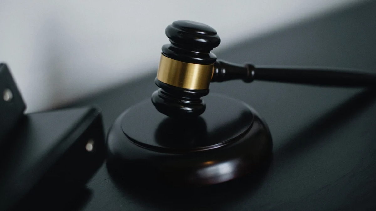 Court Orders Psychiatric Assessment for Man Convicted of Online Royal Insults