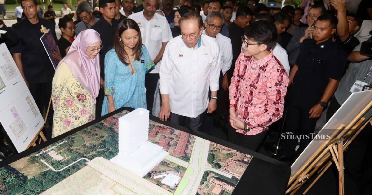 Anwar Defends Urban Poverty Policy as Rights-Protective, Points to Bukit Kiara Project as Evidence