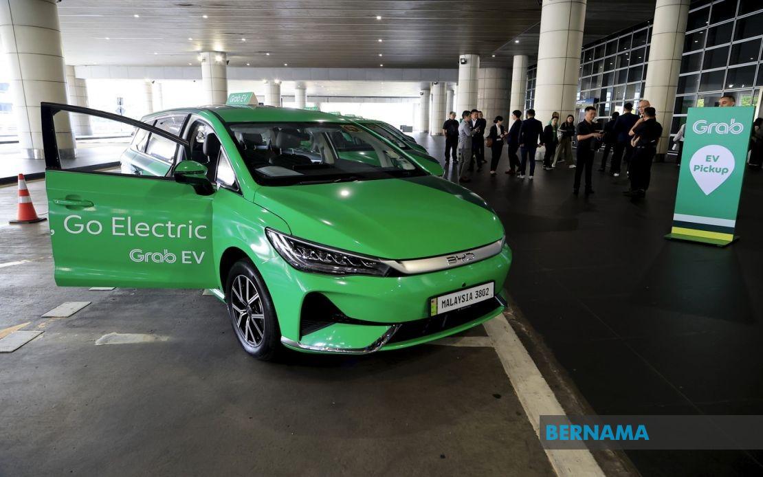 E-Hailing Driver Safety Must Become National Priority, Lee Lam Thye Warns