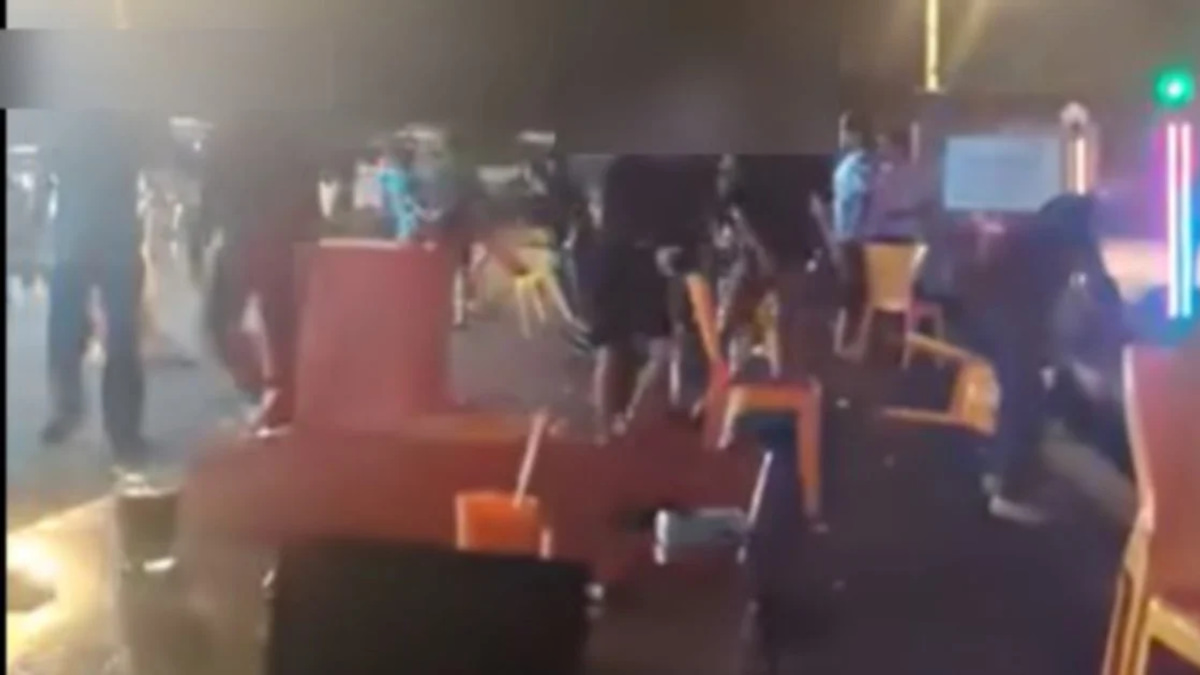 Four arrested after violent brawl erupts at Kulai restaurant
