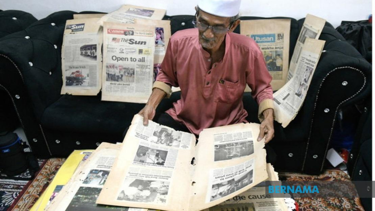 Veteran Cameraman Reflects on Three Decades Capturing Malaysia's Stories Despite Dangers