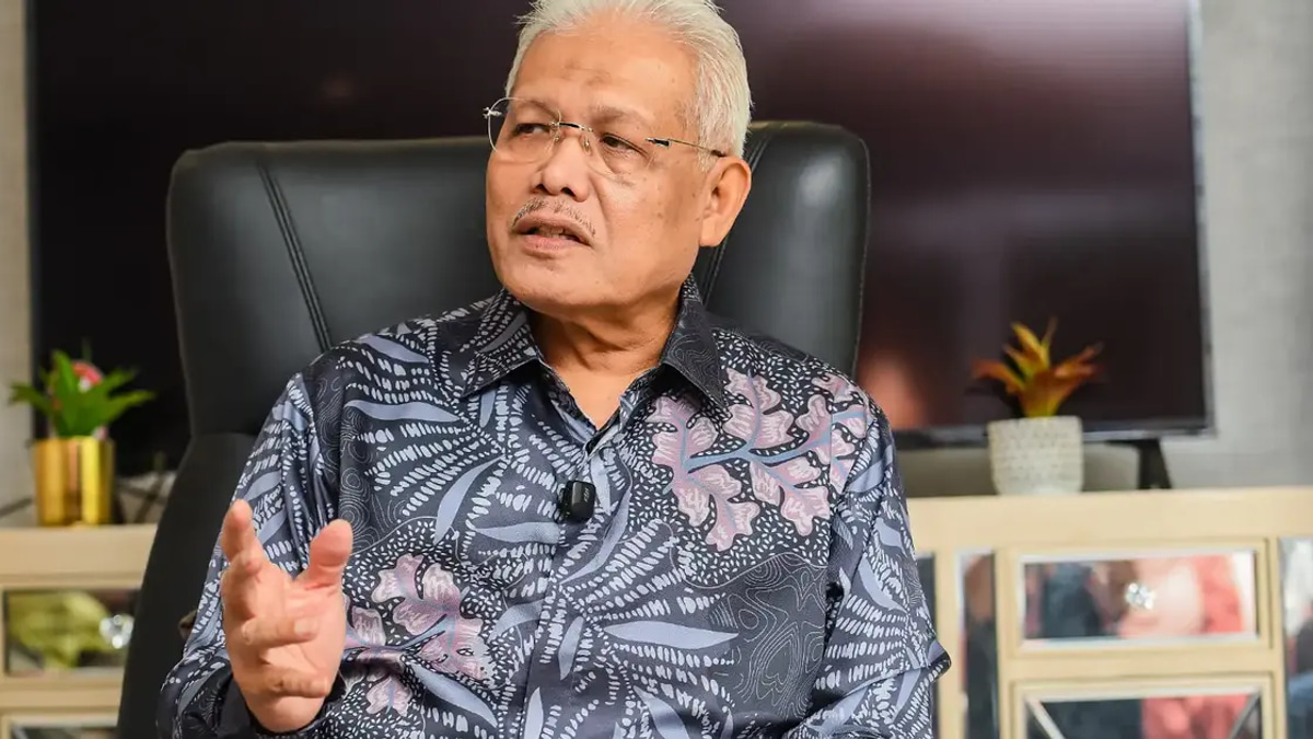Hamzah Zainudin's Political Comeback Signals Perikatan Nasional's Shift Toward Centre Ground