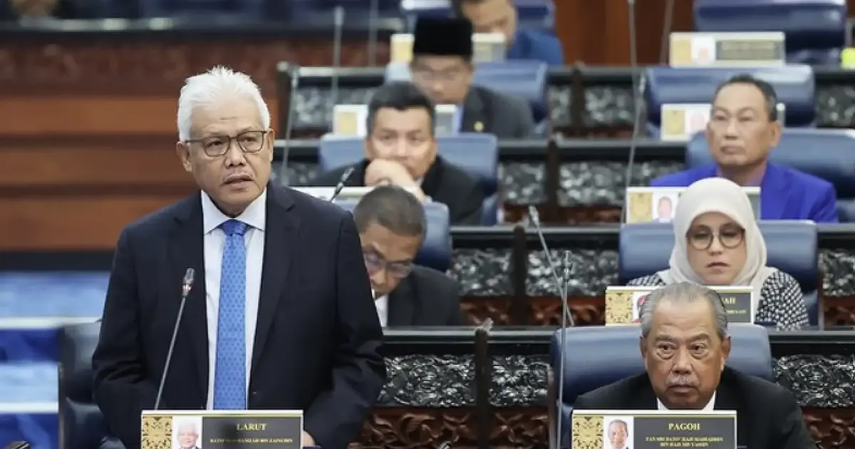 Hamzah Restored to Opposition Leader's Seat as Muhyiddin Moves Back