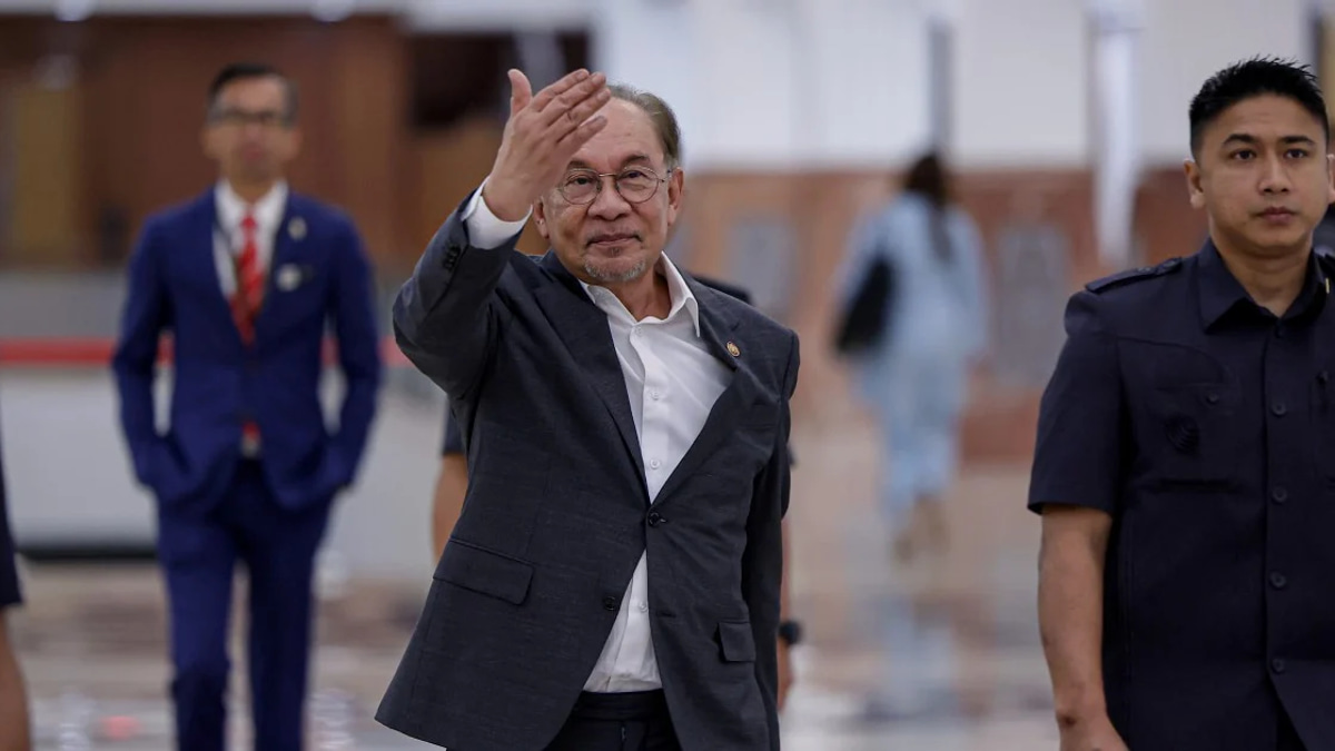 Anwar Ibrahim's Government Seeks to Dismiss Legal Challenge Against US Trade Deal