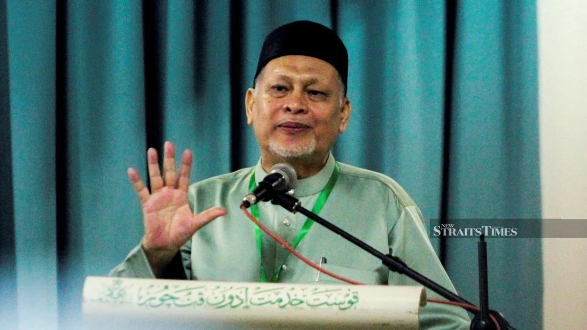 PAS Criticises Muhyiddin's Unilateral Decision on PN Logo for Johor and Negri Sembilan Elections
