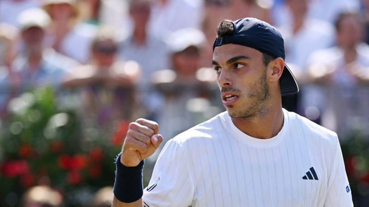 Cerundolo Claims Queen's Club Crown in Epic Three-Hour Thriller Over Paul