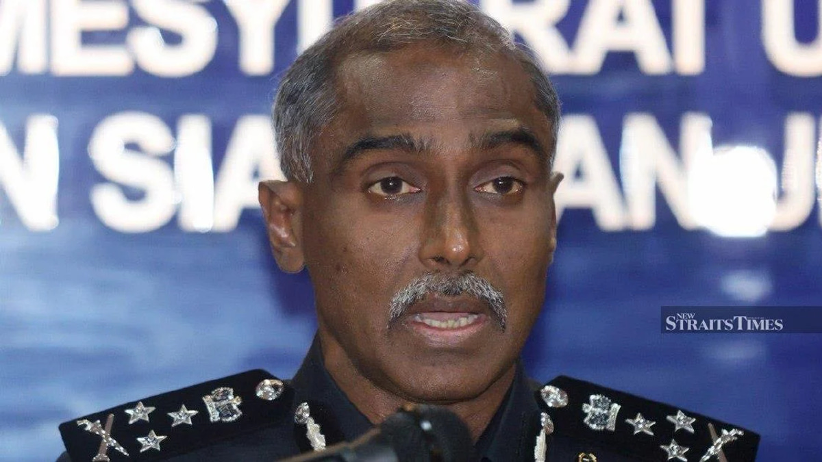 Police Arrest 349 in Major Selangor Crackdown, Five Held Under Security Law