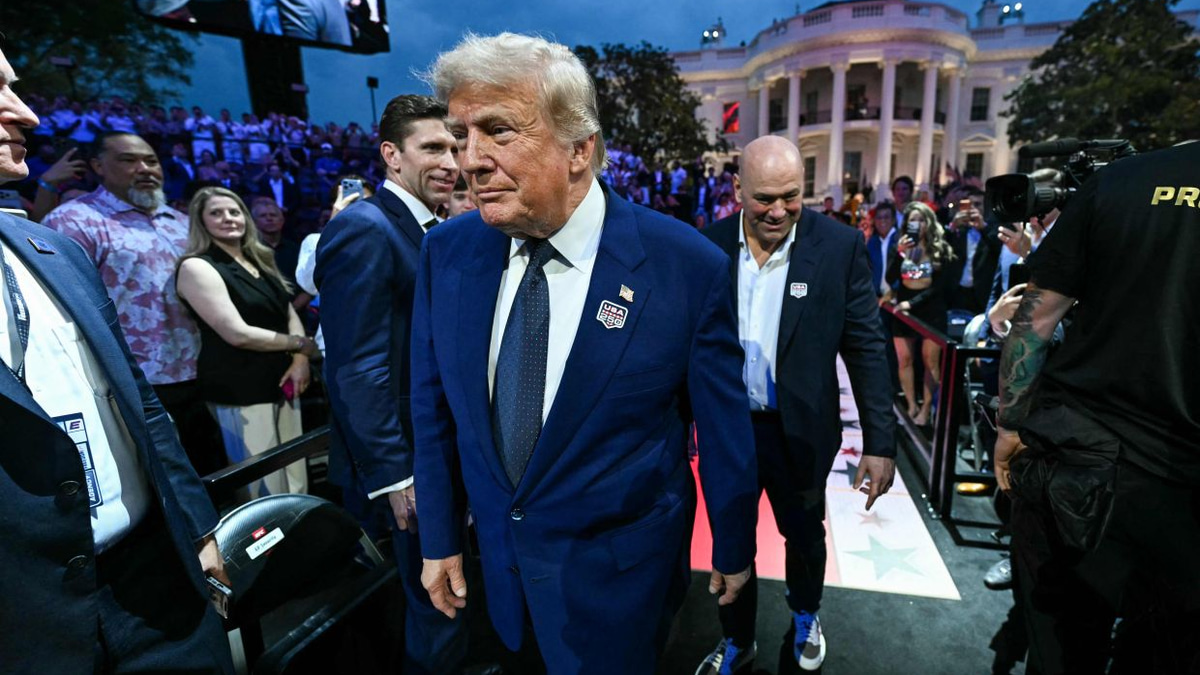 Trump Celebrates 80th Birthday with UFC Event at White House