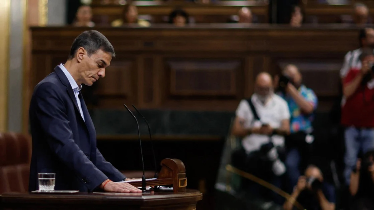 Spanish PM Sanchez Rejects Corruption Allegations as Former Top Aide Begins Prison Term