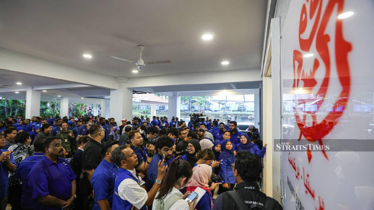 Momentum builds as Barisan Nasional readies Johor election slate
