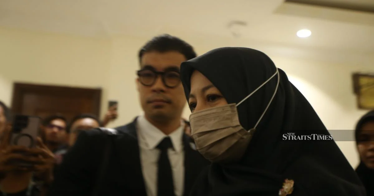 Mother of Zara Qairinah Mahathir expresses regret over school choice